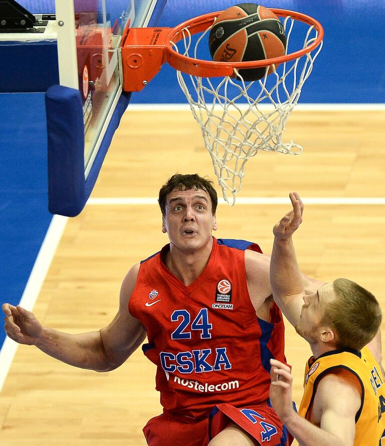 Игровой момент матча ЦСКА - Альба