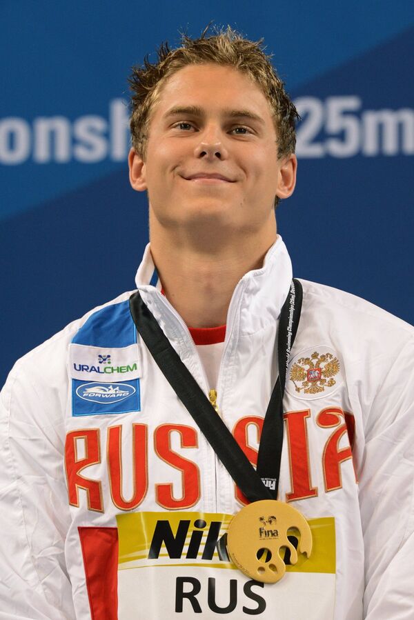 Владимир Морозов (Россия) завоевавший золотую медаль на дистанции эстафеты 4х50 м вольным стилем
