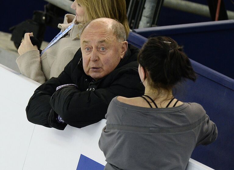 Фигурное катание.Елизавета Туктамышева (Россия) и тренер Алексей Мишин