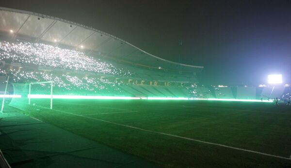 Вид на стадион Ататюрк во время матча Бешикташ - Тоттенхэм