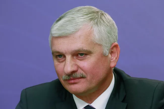 Президент Сурдлимпийского комитета России Александр Романцов на пресс-конференции, посвященной зимним Сурдлимпийским играм 2015