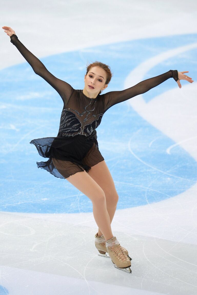 Мария Ставицкая выступает в короткой программе женского одиночного катания на чемпионате России