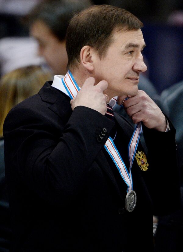 Главный тренер молодежной сборной России Валерий Брагин