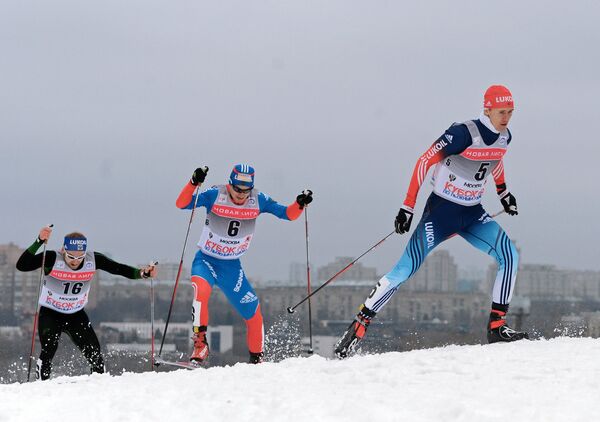 Российские спортсмены Никита Крюков, Дмитрий Плосконосов и Андрей Власов (справа налево)