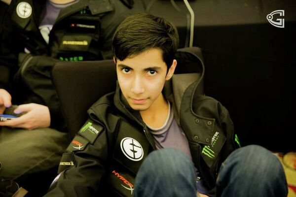 15-летний игрок в Dota уроженец Пакистана Саид Сумаил Хассан