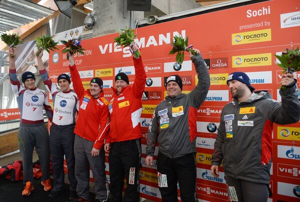 Оскар Мелбардис и Даумантс Дрейшкенс (Латвия) - 2-е место, Рико Петер и Симон Фридли (Швейцария) - 1-е место, Беат Хефти и Алекс Бауман (Швейцария) - 3-е место