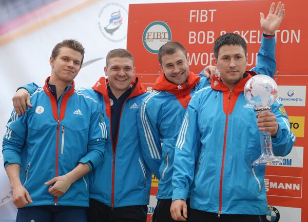 Александр Касьянов, Ильвир Хузин, Алексей Пушкарев и Алексей Зайцев (Россия) (справа налево)