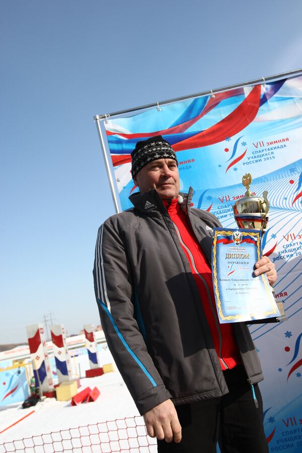 Тренер сборной Свердловской области по биатлону Александр Растопин