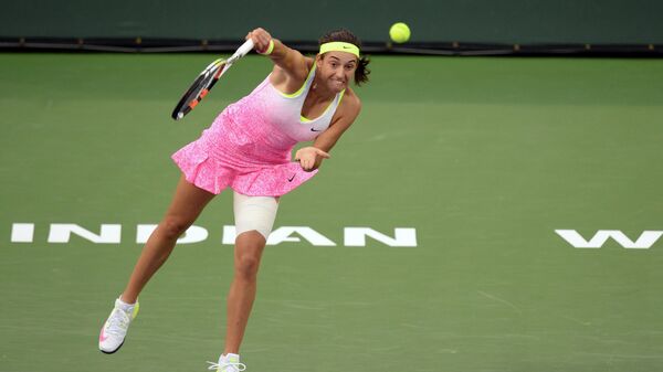 Каролин Гарсия на теннисном турнире в Индиан-Уэллсе