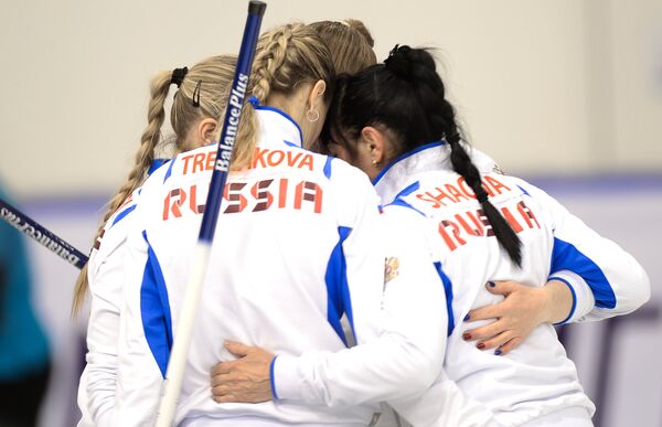 Игроки женской сборной России по керлингу