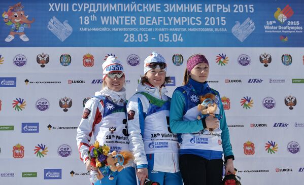 Призеры спринта среди женщин по лыжным гонкам на XVIII Сурдлимпийских зимних играх в Ханты-Мансийске