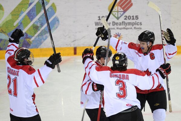 Игроки сборной Канады по хоккею на Сурдлимпиаде