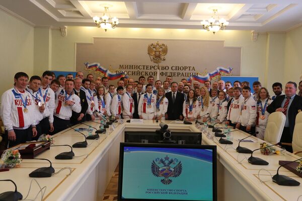 Встреча Виталия Мутко со сборной России, принимавшей участие в Сурдлимпийских играх 2015 года