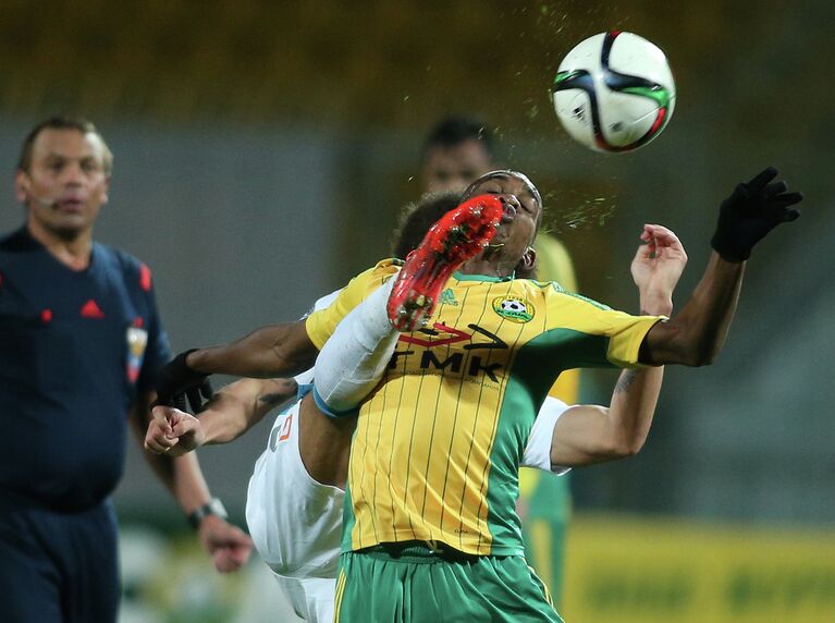 Игровой момент матча Кубань - Зенит