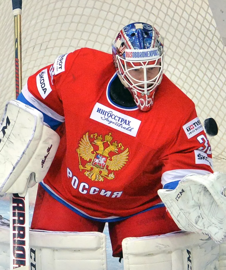 Вратарь сборной России Сергей Бобровский Вратарь сборной России Сергей Бобровский