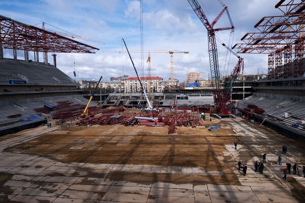 Строительство нового футбольного стадиона ЦСКА на 3-й Песчаной улице в Москве