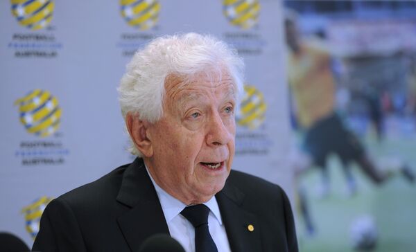 Президент Футбольной федерации Австралии (FFA) Фрэнк Лоуи
