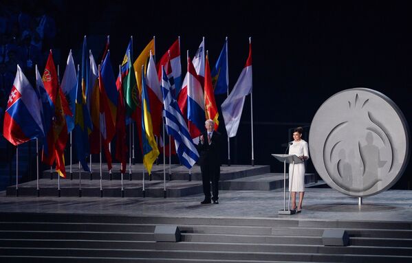Председатель Организационного комитета первых Европейских игр, супруга президента Азербайджанской Республики Ильхама Алиева Мехрибан Алиева (справа)