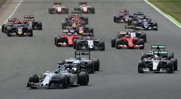 Эпизод Гран-при Великобритании-2015 в классе машин Формула-1