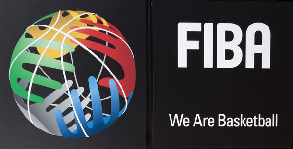 Логотип FIBA