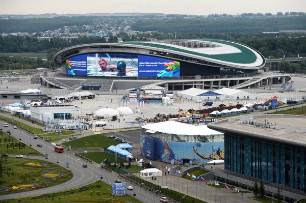 Вид на Казань-Арена перед началом чемпионата по водным видам спорта FINA 2015 в Казани