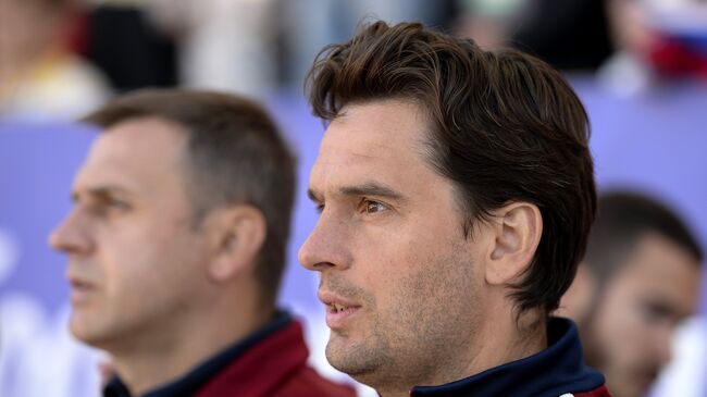 Главный тренер сборной России по пляжному футболу Михаил Лихачев