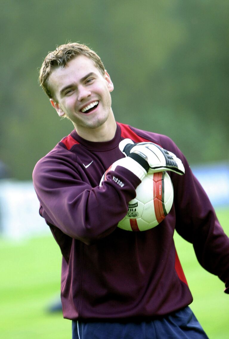 Вратарь футбольного клуба ЦСКА Игорь Акинфеев, архив/2005 год