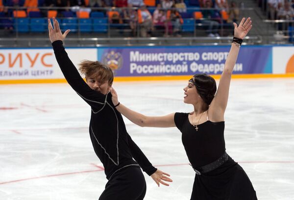 Руслан Жиганшин и Елена Ильиных Руслан Жиганшин и Елена Ильиных