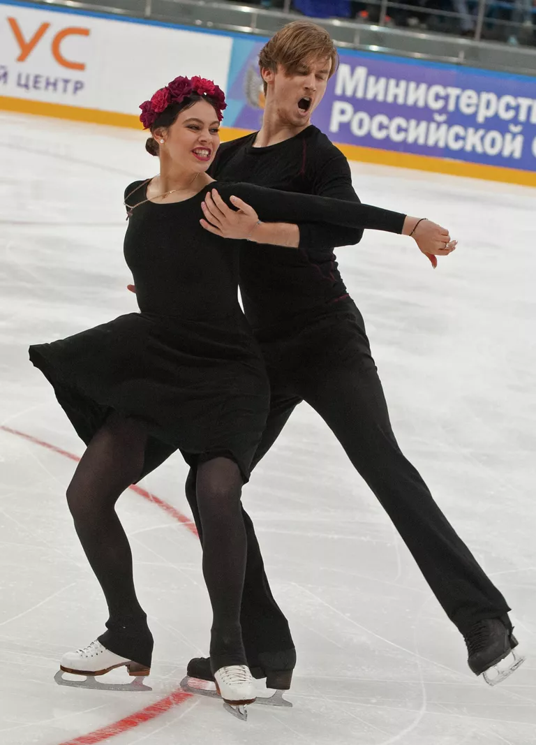 Елена Ильиных и Руслан Жиганшин Елена Ильиных и Руслан Жиганшин