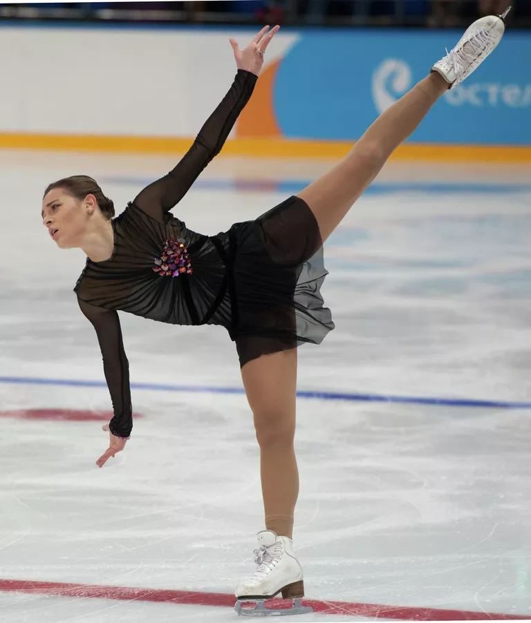 Аделина Сотникова Аделина Сотникова