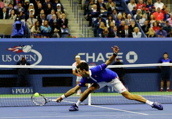 Финальный матч US Open между Новаком Джоковичем (на первом плане) и Роджером Федерером