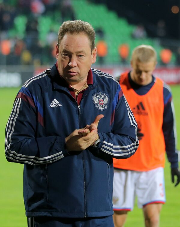 Главный тренер сборной России по футболу Леонид Слуцкий