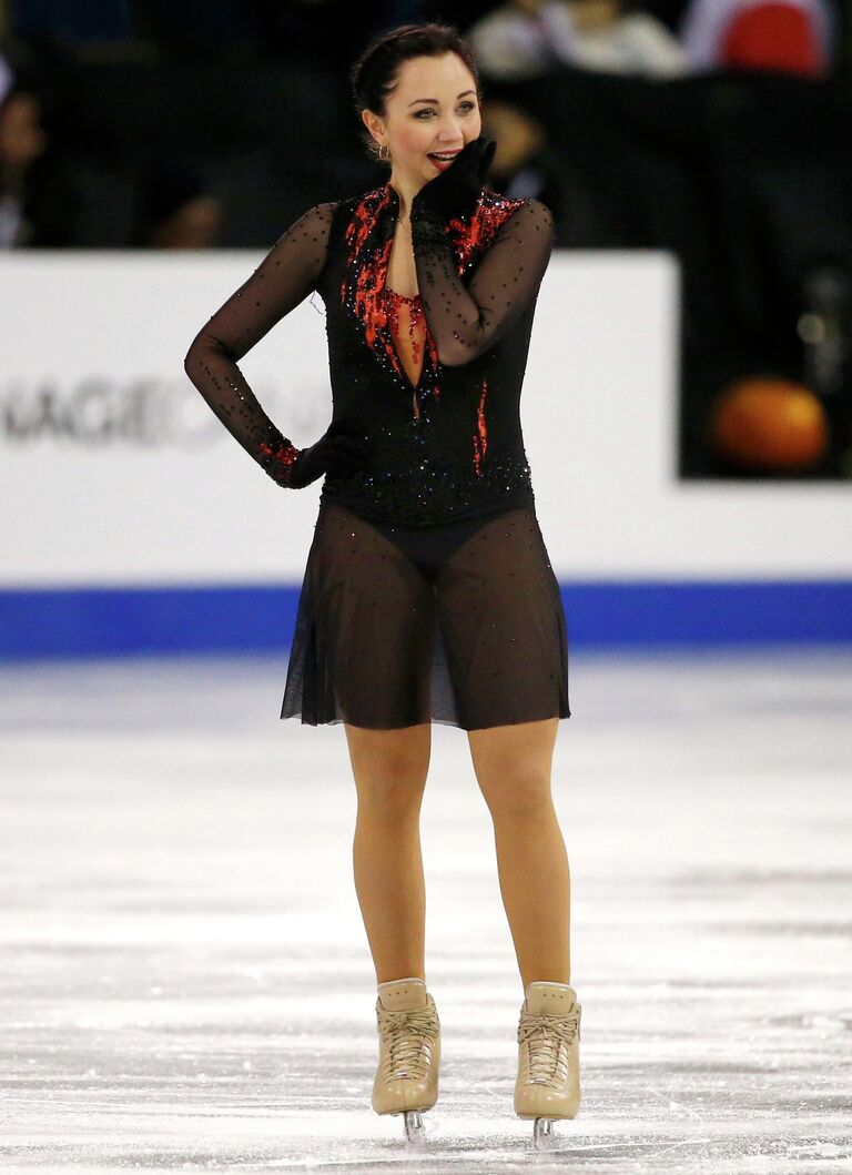 Елизавета Туктамышева выступает на Гран-при по фигурному катанию Skate Canada