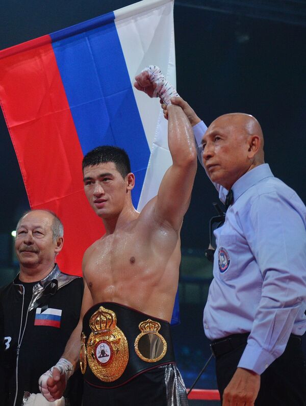 Дмитрий Бивол (Россия) после окончания боя за титул чемпиона мира по версии IBF/IBO
