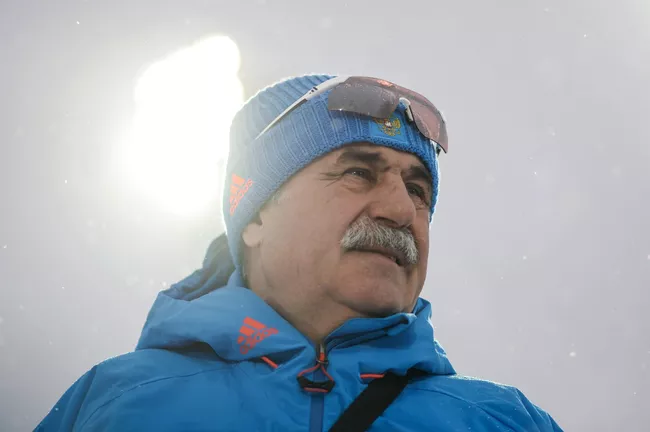 Главный тренер сборной России по биатлону Александр Касперович