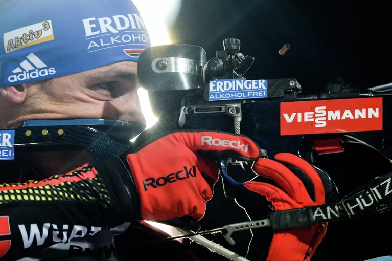 Симон Шемпп Симон Шемпп