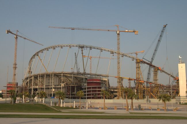 Строительство стадиона Khalifa International Stadium, декабрь 2015 года