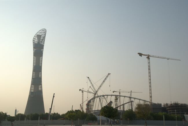 Строительство стадиона Khalifa International Stadium, декабрь 2015 года