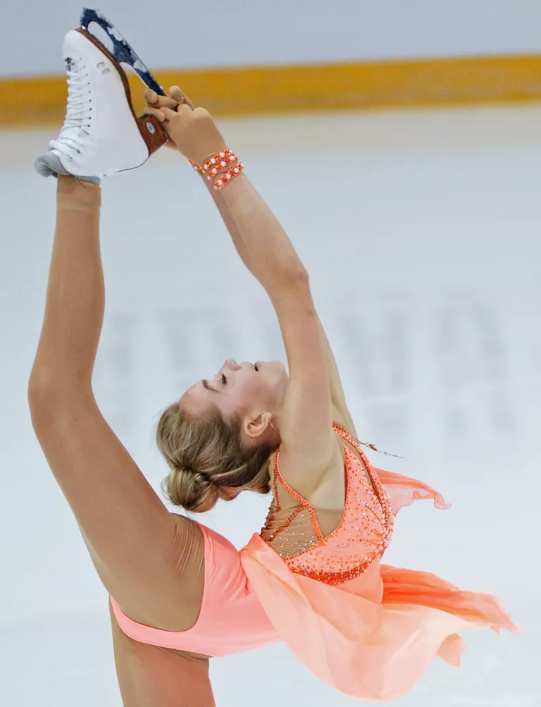 Елена Радионова Елена Радионова