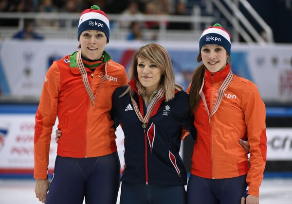 Йорин тер Морс - серебряная медаль, Элиз Кристи - золотая медаль, Сюзанна Схюлтинг - бронзовая медаль (слева направо)
