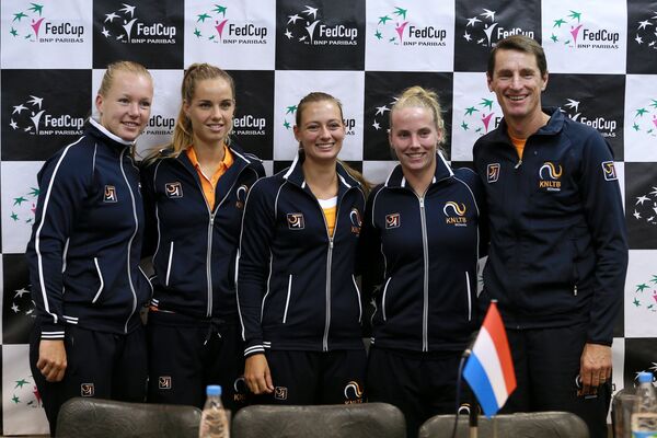 Теннисистки женской сборной Голландии