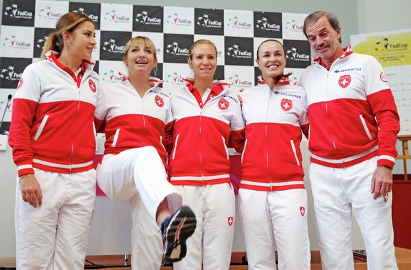 Теннисистки сборной Швейцарии Белинда Бенчич, Тимя Бащински, Виктория Голубич и Мартина Хингис (слева направо)