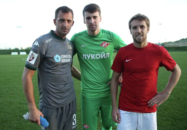 Андрей Дикань (слева), Сергей Песьяков (в центре) и Дмитрий Комбаров (справа)