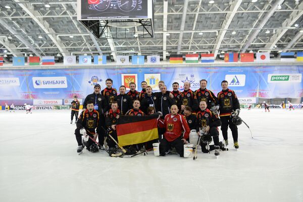 Игроки сборной Германии по хоккею с мячом