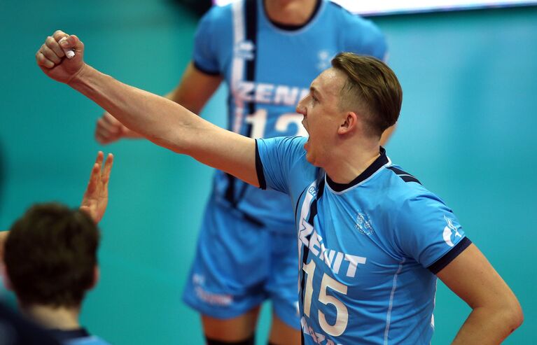 Доигровщик ВК Зенит-Казань Алексей Спиридонов