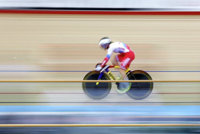 Анастасия Войнова на дистанции в гите на чемпионате мира по трековым велогонкам
