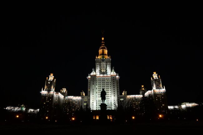 Здание Московского государственного университета им. М.В. Ломоносова