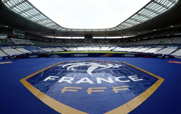 Вид на стадион Стад де Франс в преддверии матча сборных Франции и России