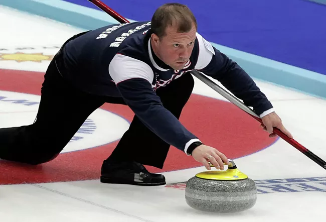 Российский керлингист Алексей Целоусов