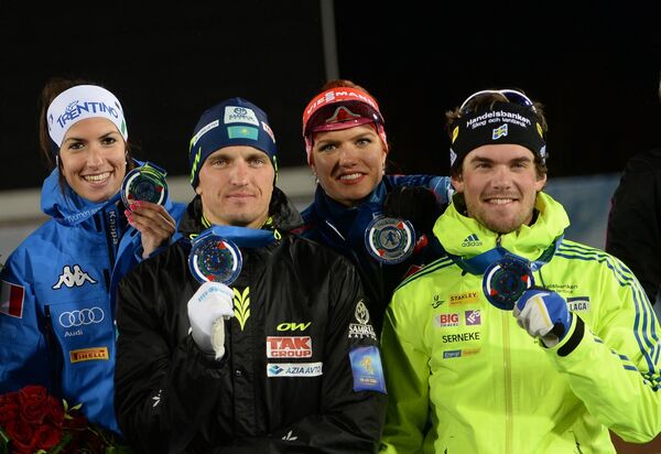 Слева направо: лыжники Илария Дебертолис (Италия), Алексей Полторанин (Казахстан) и биатлонисты Габриэла Соукалова (Чехия), Фредрик Линдстрем (Швеция)